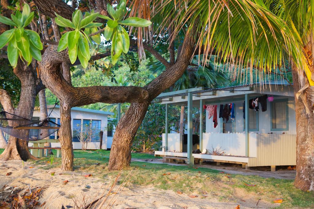 Mai Dive' Astrolabe Reef Resort Naqara Room photo